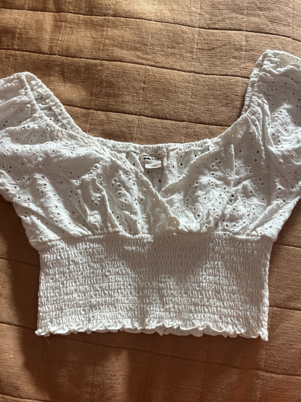 Billabong 
White Eyelet Smocked Crop Top